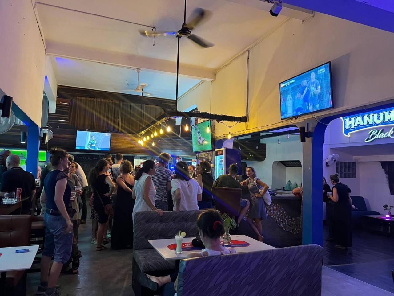 The Eighty8 Hostel Phnom Penh Luaran gambar